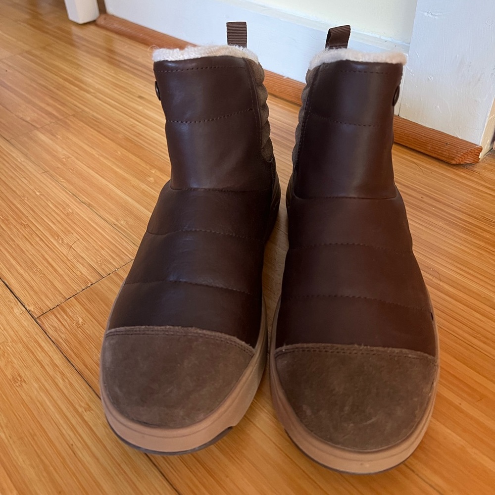 Stio Colter Boot NWOT